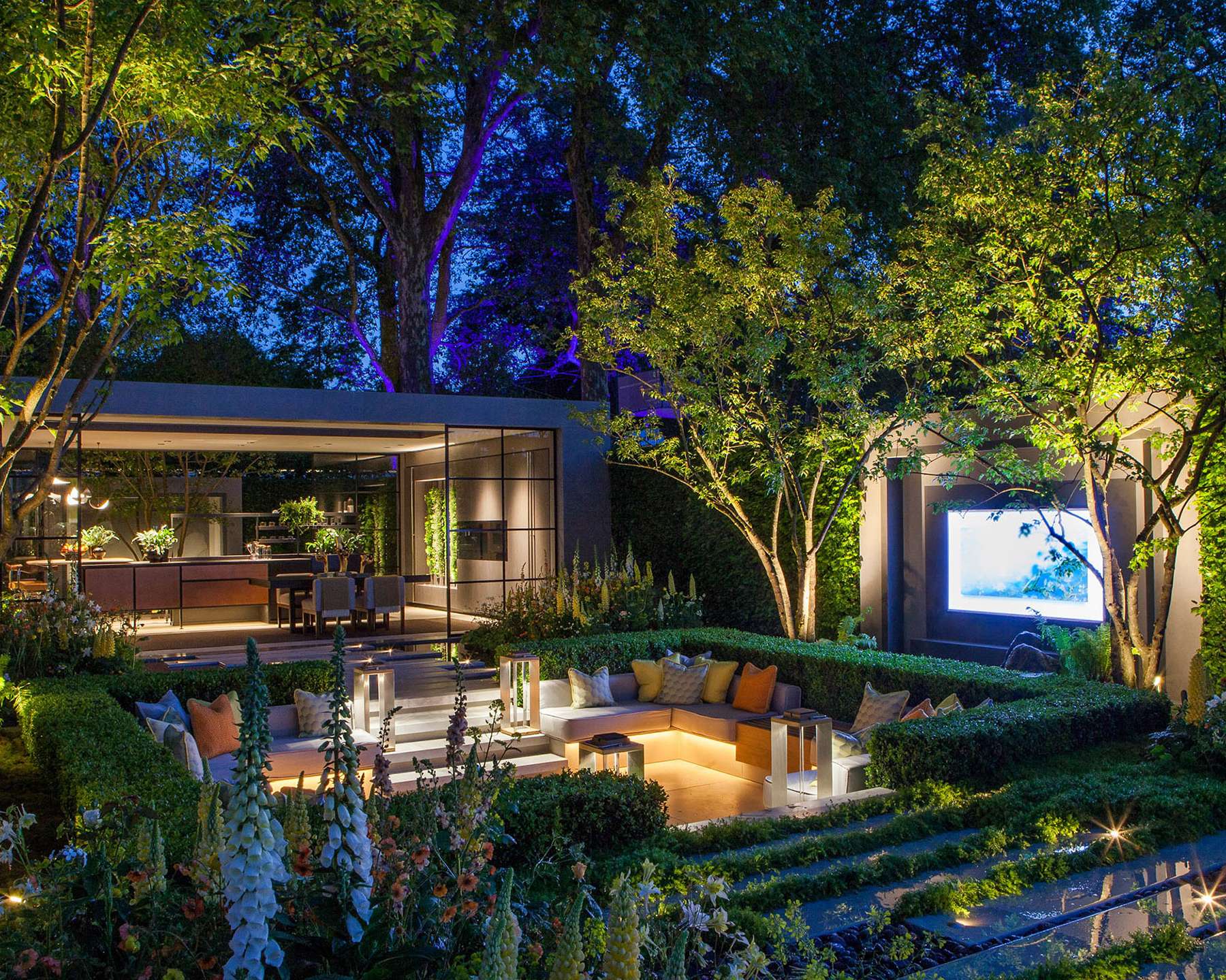 Comment illuminer votre jardin avec une décoration de Noël extérieure solaire ?