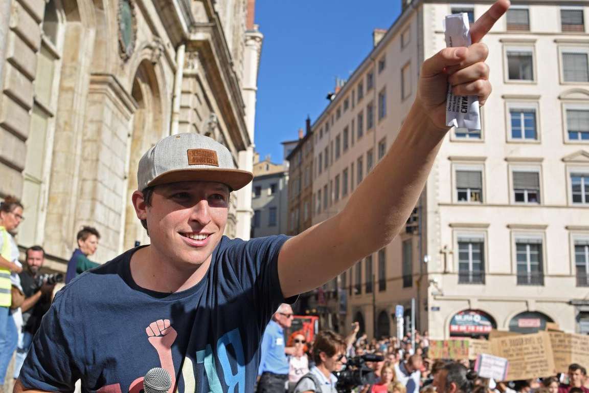 Les Nouveaux Visages de l&rsquo;Activisme Environnemental : Le Combat Pour Notre Planète