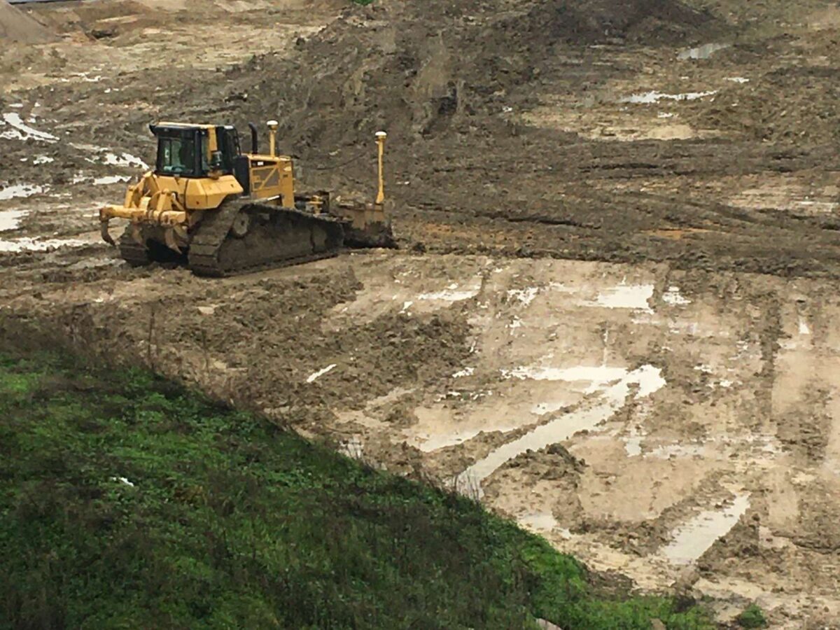 Révolution écologique sur l&rsquo;autoroute : le covoiturage de camions, une voie vers un transport de marchandises durable ?