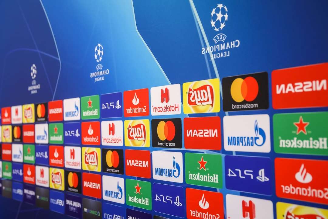 Analyse de l&rsquo;organigramme Heineken France : Décryptage d&rsquo;un géant de l&rsquo;industrie brassicole