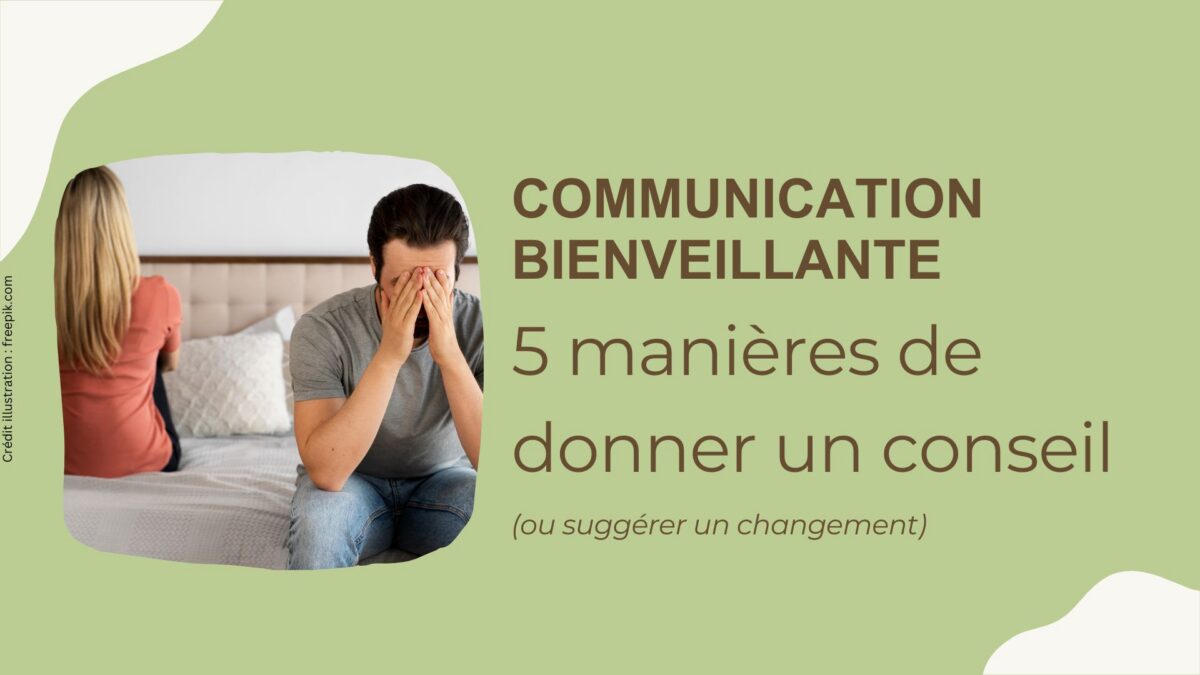 Deux personnes échangent calmement dans une posture d'écoute active